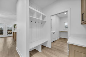  Photo 41