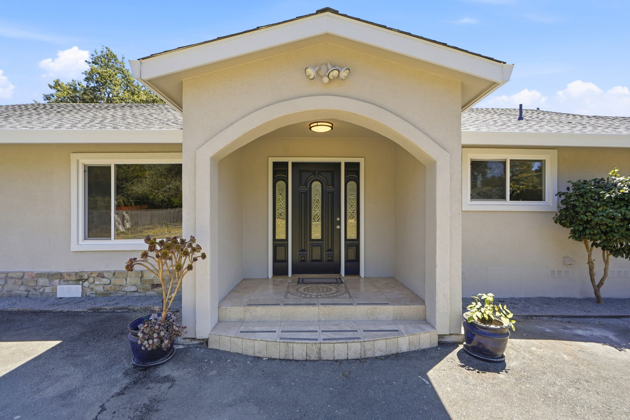 005_F8_8511 Sonoma Ave