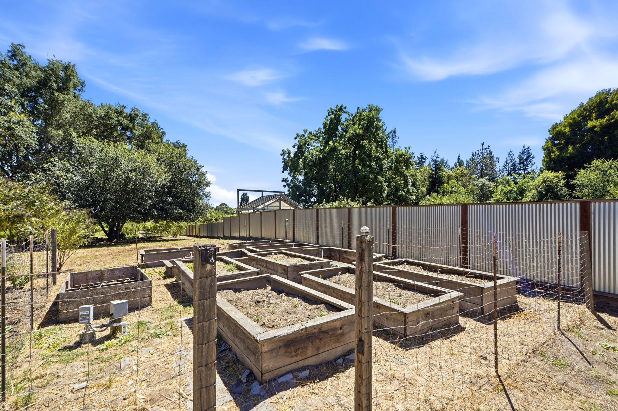 055_F8_8511 Sonoma Ave