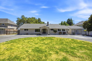 001_F8_8511 Sonoma Ave