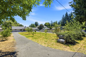 003_F8_8511 Sonoma Ave
