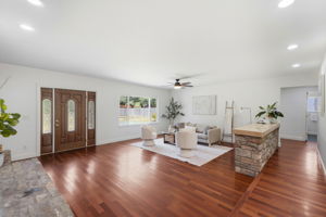 007_F8_8511 Sonoma Ave