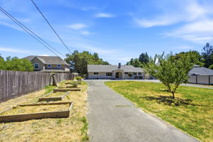 049_F8_8511 Sonoma Ave