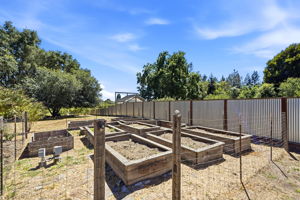 055_F8_8511 Sonoma Ave
