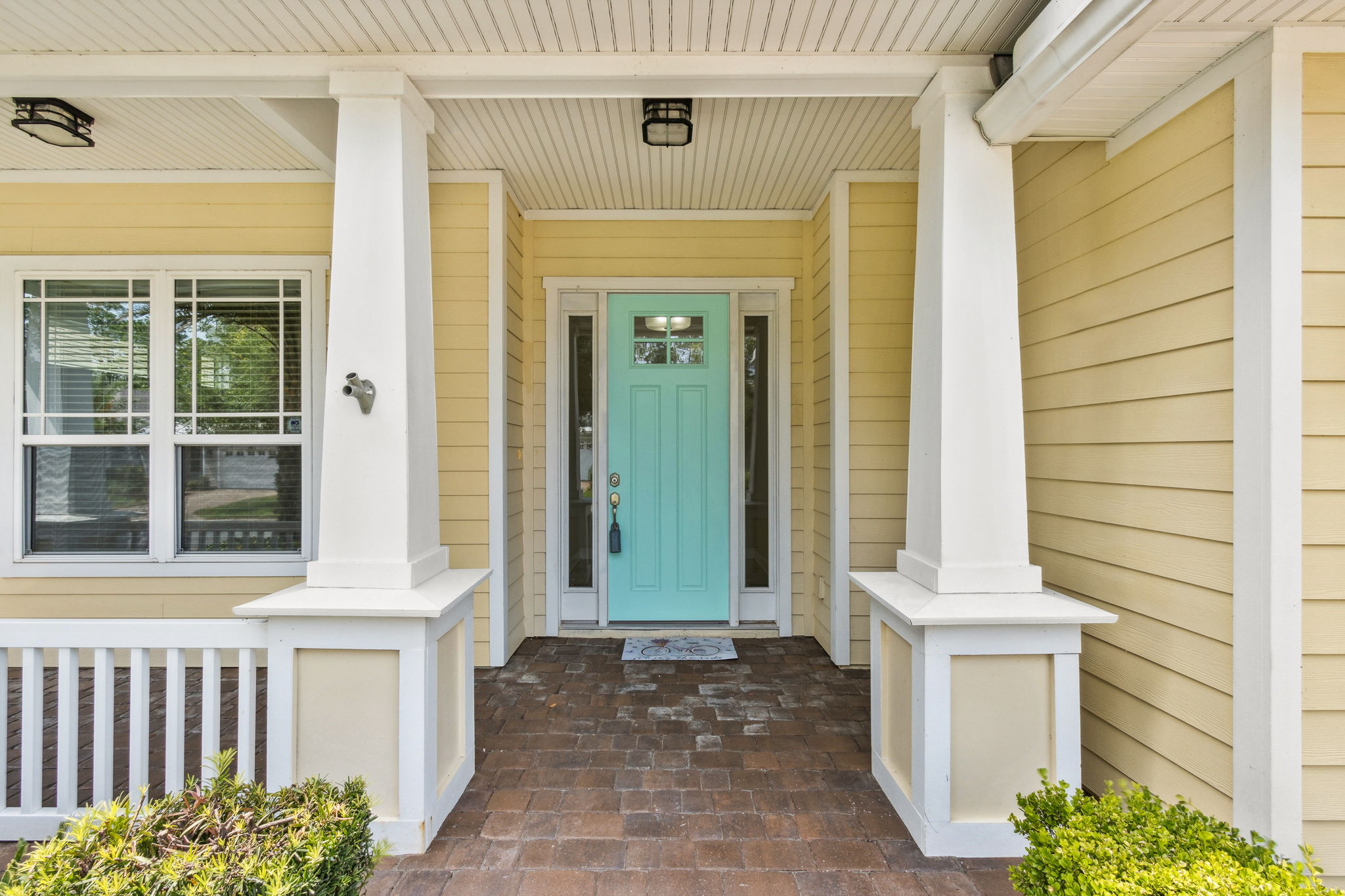 Front Entry Detail
