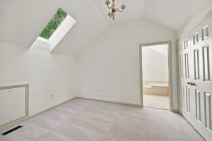  Photo 37