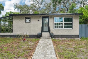 N Branch Ave-S1706-005.jpg