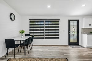N Branch Ave-S1706-015.jpg
