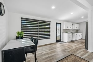N Branch Ave-S1706-016.jpg