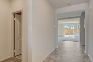Brotchie Ln-008