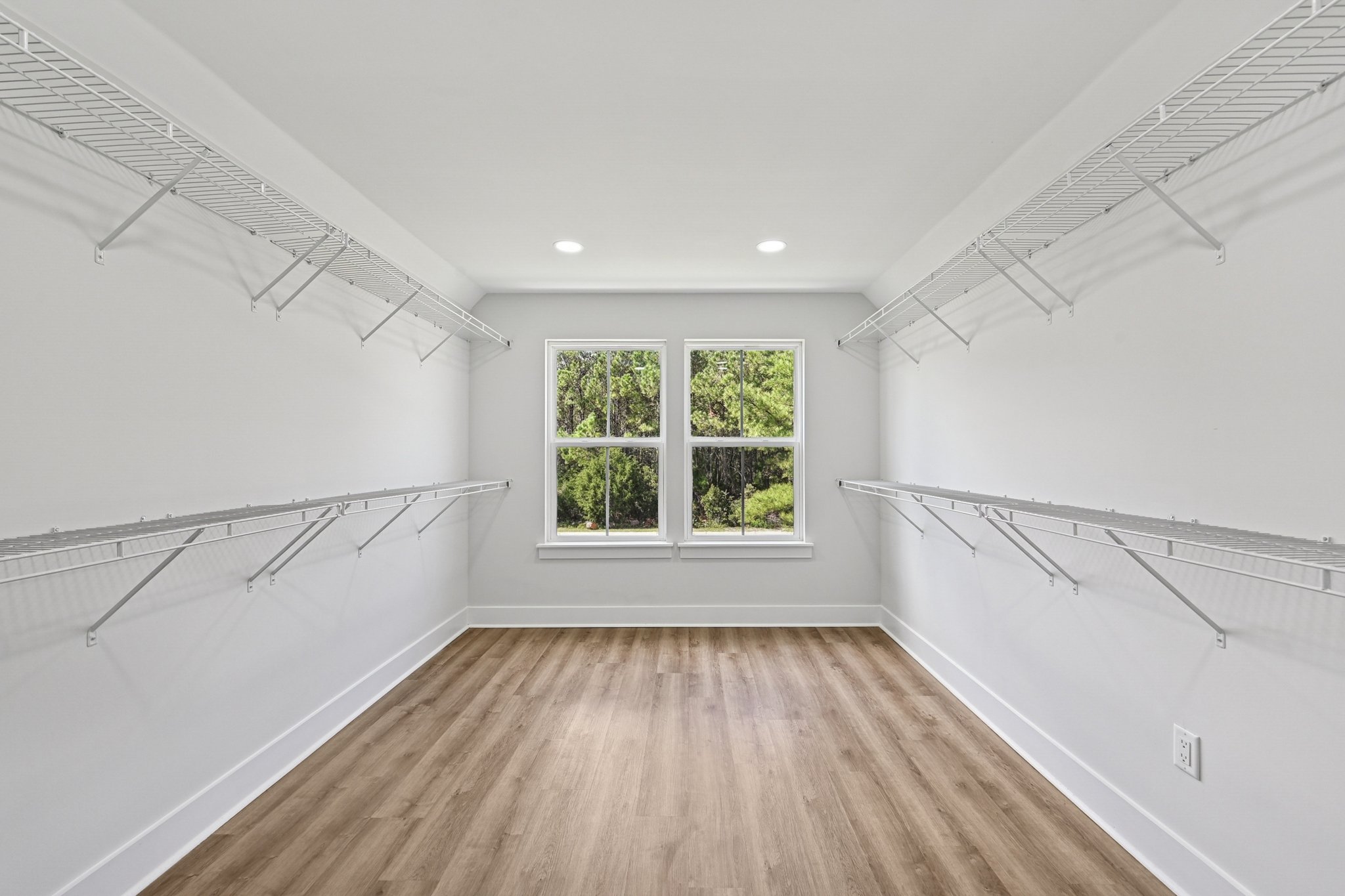 Southern Creek Blvd-S1710-031.jpg