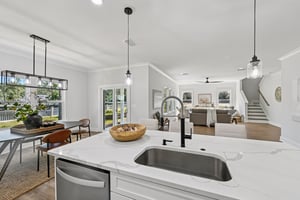 Southern Creek Blvd-S1710-017.jpg