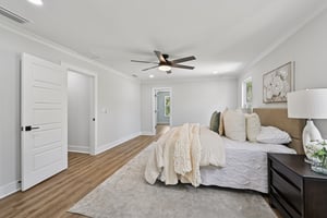 Southern Creek Blvd-S1710-030.jpg