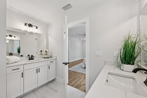 Southern Creek Blvd-S1710-034.jpg