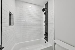 Southern Creek Blvd-S1710-039.jpg