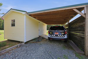  Photo 40