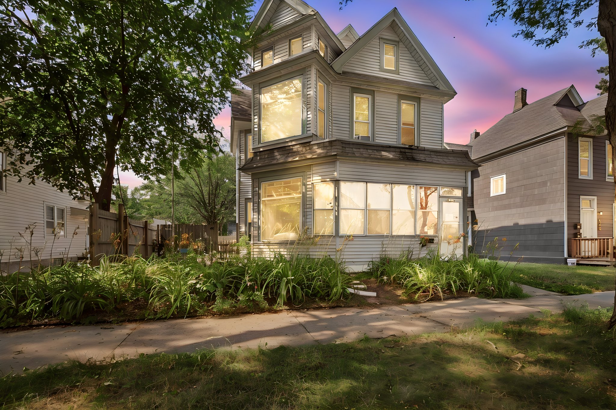 852_Jessamine_Ave_E_Saint_Paul_MN_041 day to dusk.jpeg