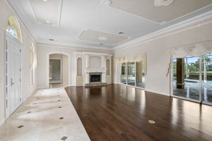 852 Macewen Dr-10