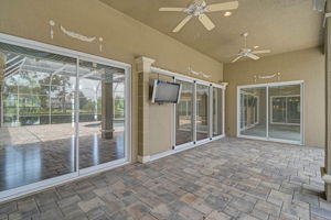 852 Macewen Dr-46