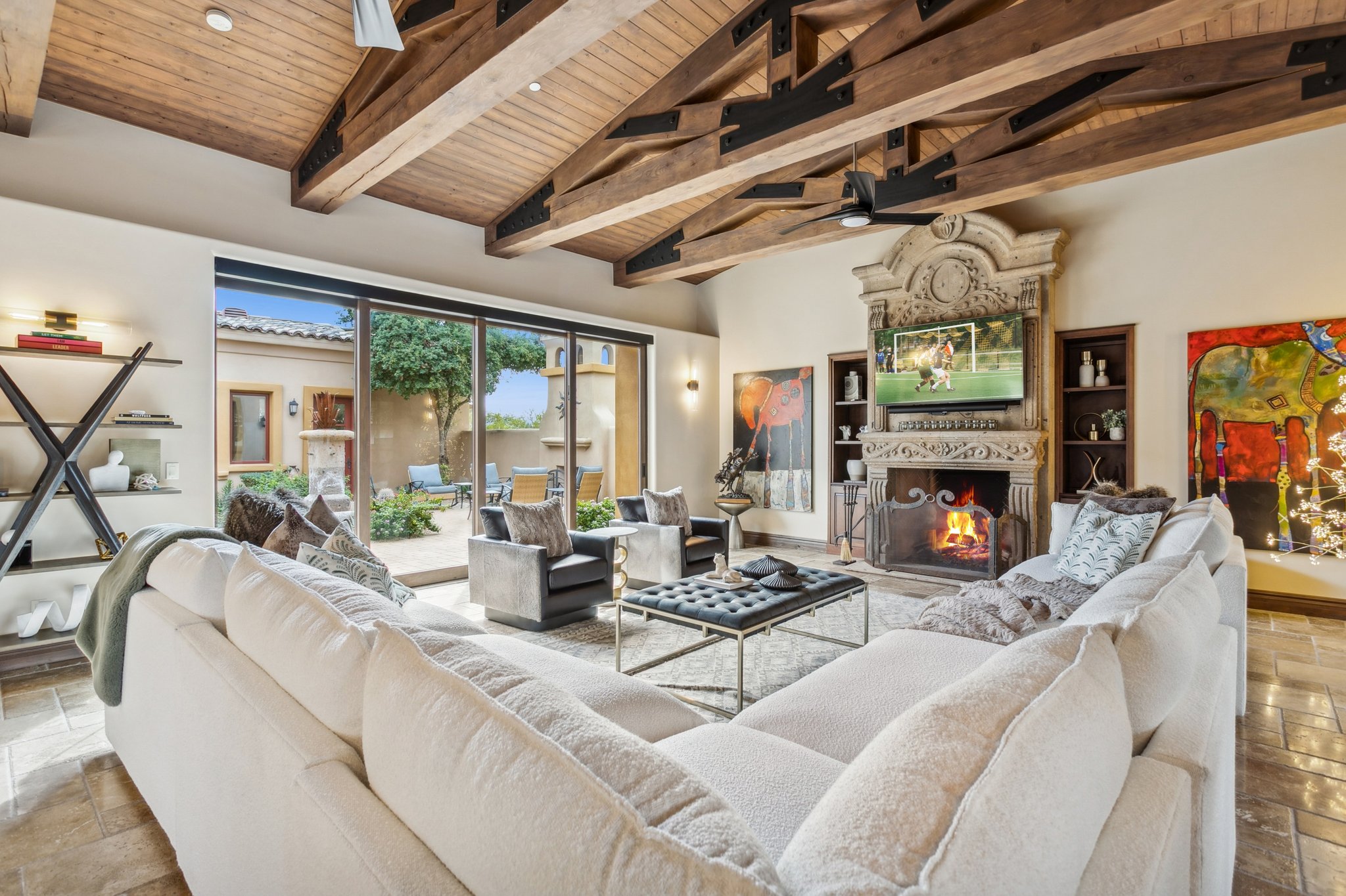 8520 E Via Montoya - 009 (2).jpg