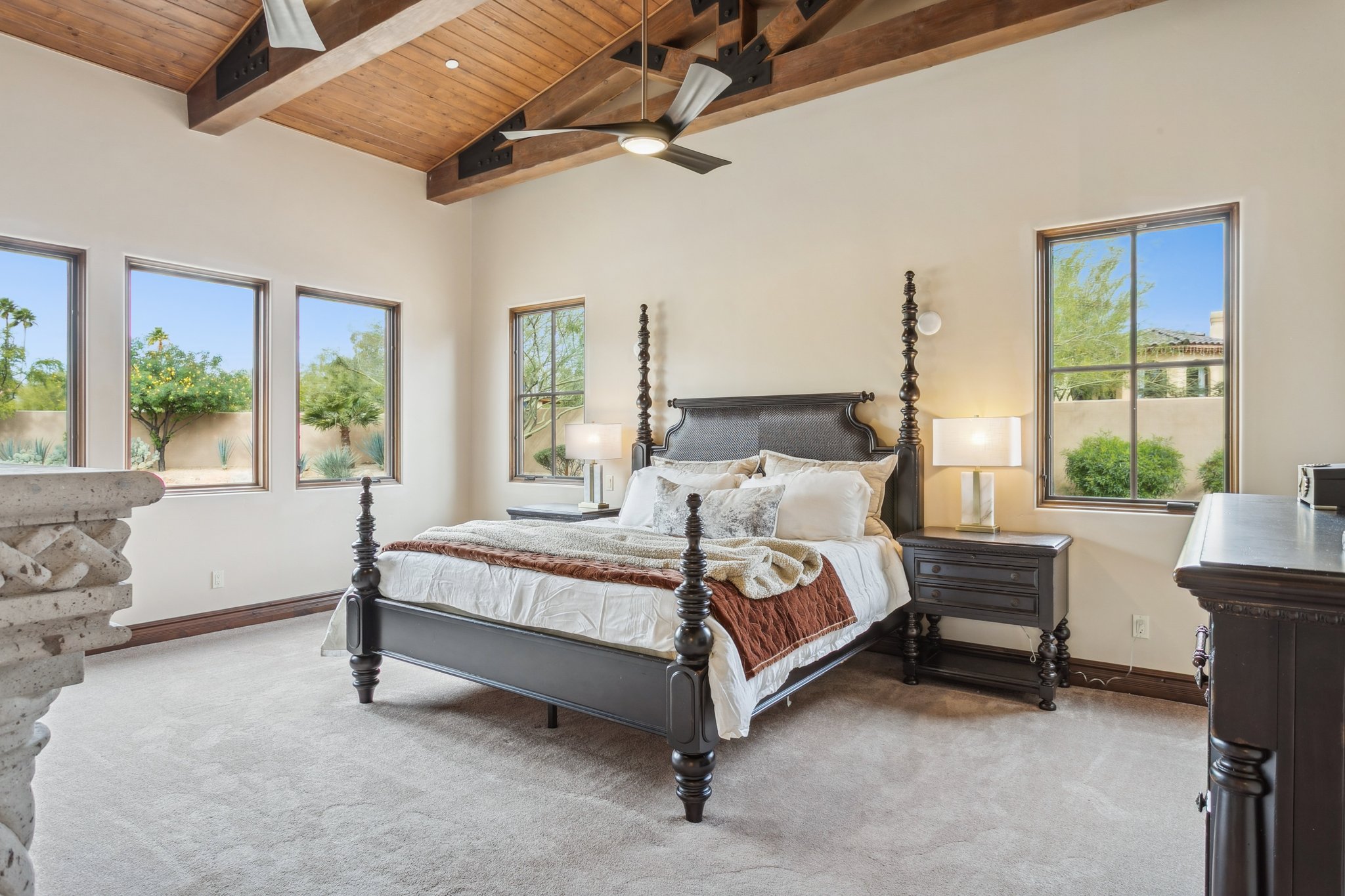 8520 E Via Montoya - 017.jpg