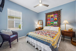 Second bedroom.