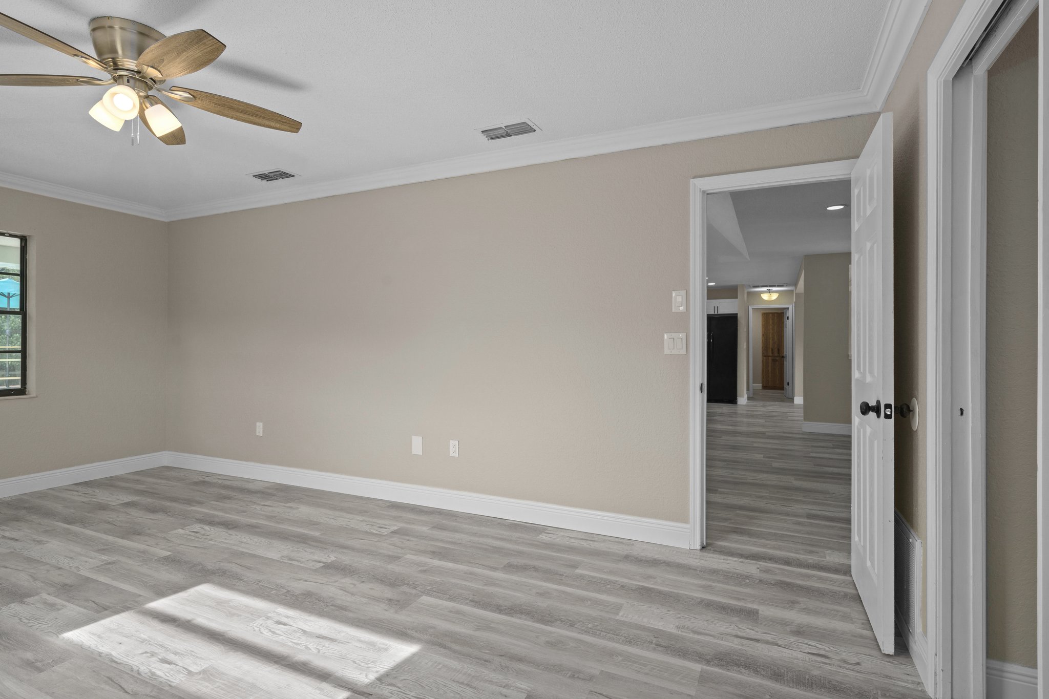 8523 Delaware Dr, Spring Hill, FL 34607, USA Photo 28