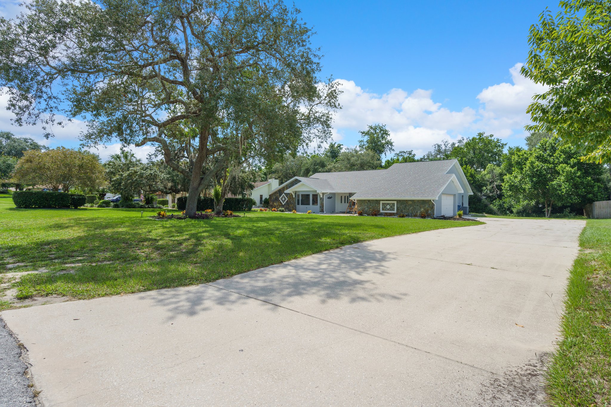 8523 Delaware Dr, Spring Hill, FL 34607, USA Photo 11