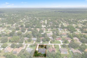 8523 Delaware Dr, Spring Hill, FL 34607, USA Photo 5