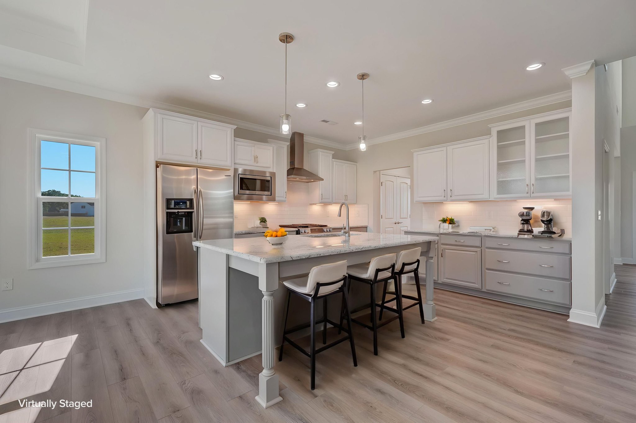 Kitchen/Breakfast Bar