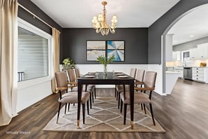 DSC04112 virtually staged.jpeg