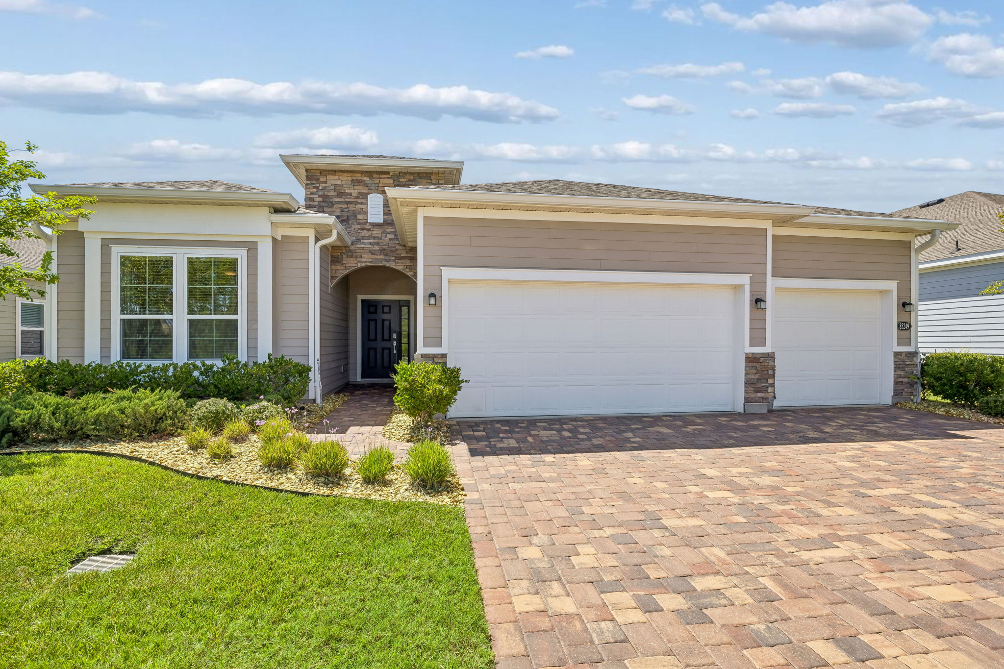 Welcome to 85249 Sagamore Ct