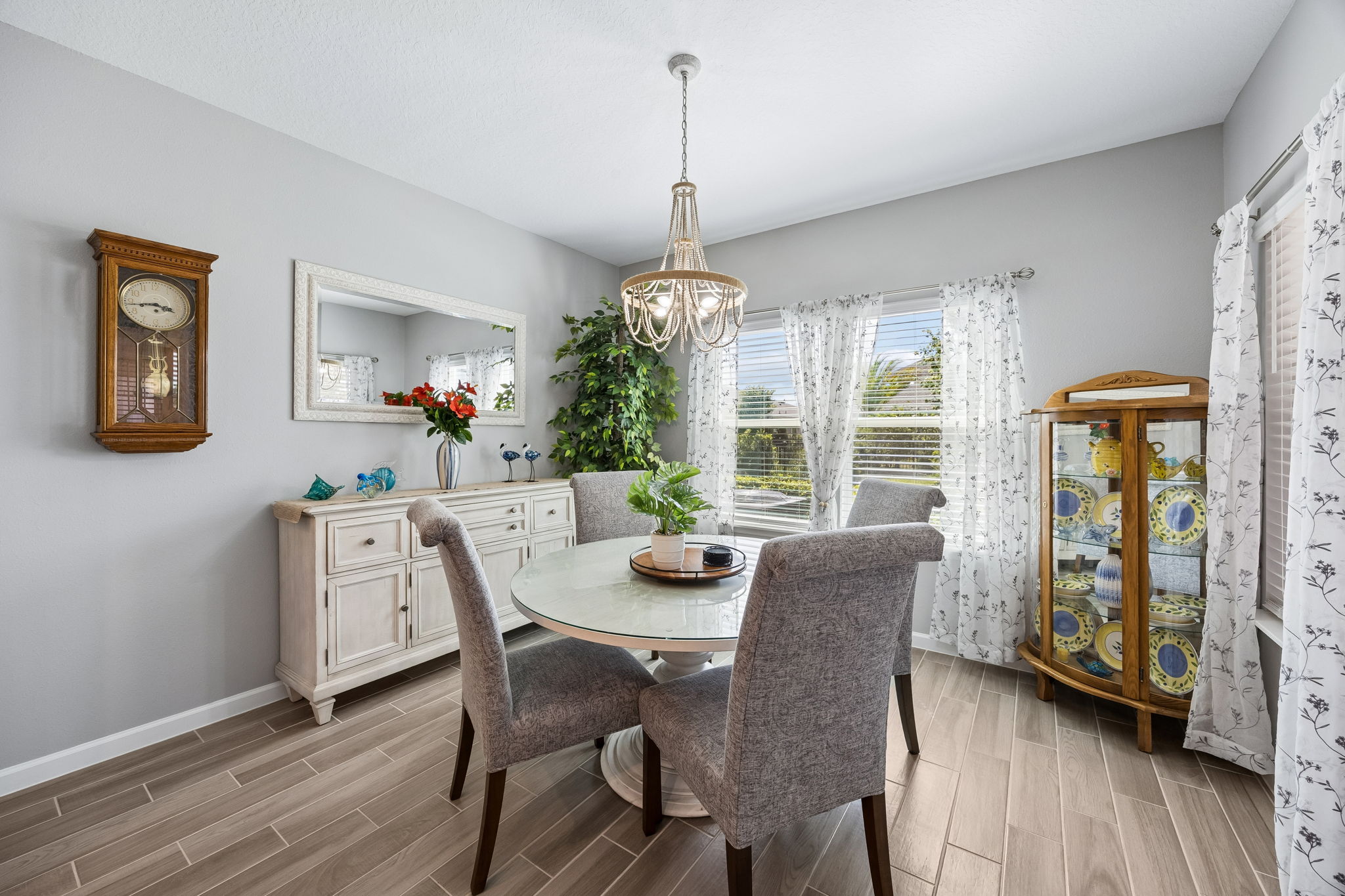 Breakfast Nook