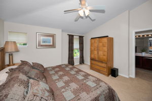 Upper Level Primary Bedroom1b