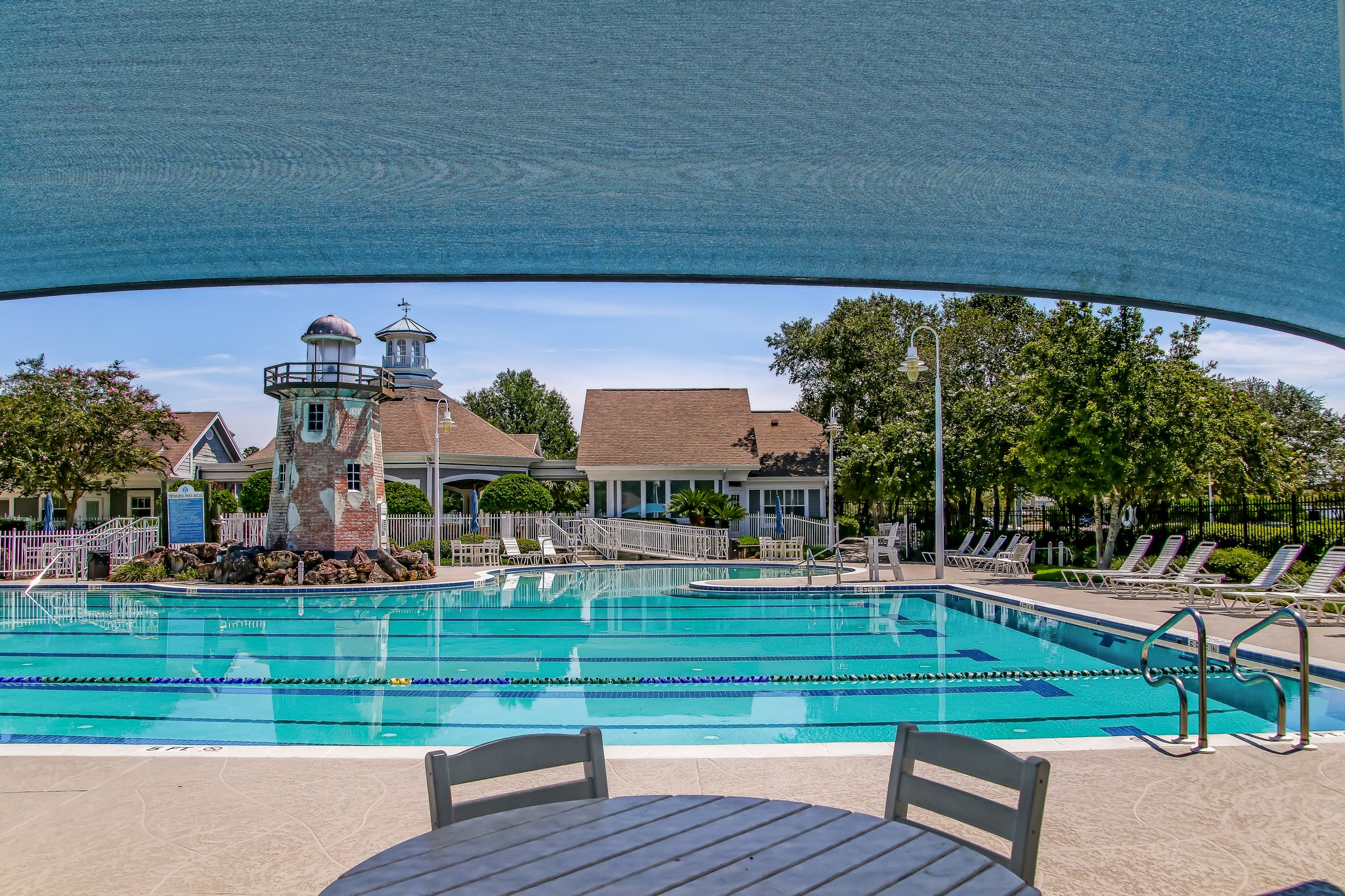 Pool and Clubhouse