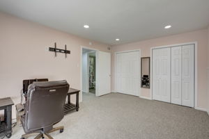  Hearth Dr-029