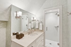 Renovated Upper Bath 4