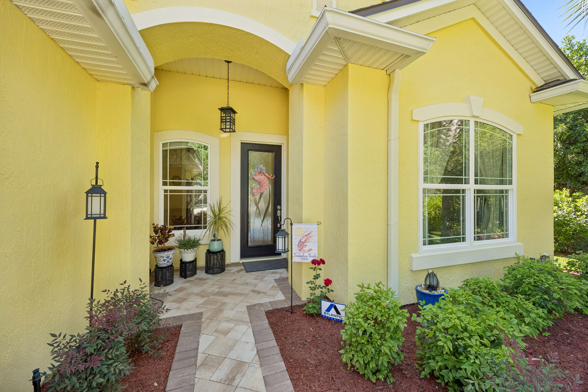 Front Entry Detail
