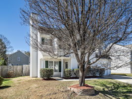 8529 Neuse Hunter Dr, Raleigh, NC 27616, USA Photo 0
