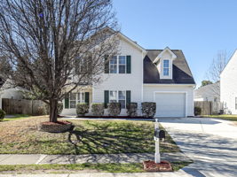 8529 Neuse Hunter Dr, Raleigh, NC 27616, USA Photo 1