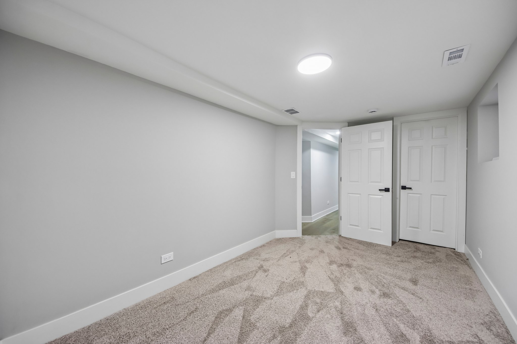 853 N Laramie Ave Basement-S2304-010.jpg