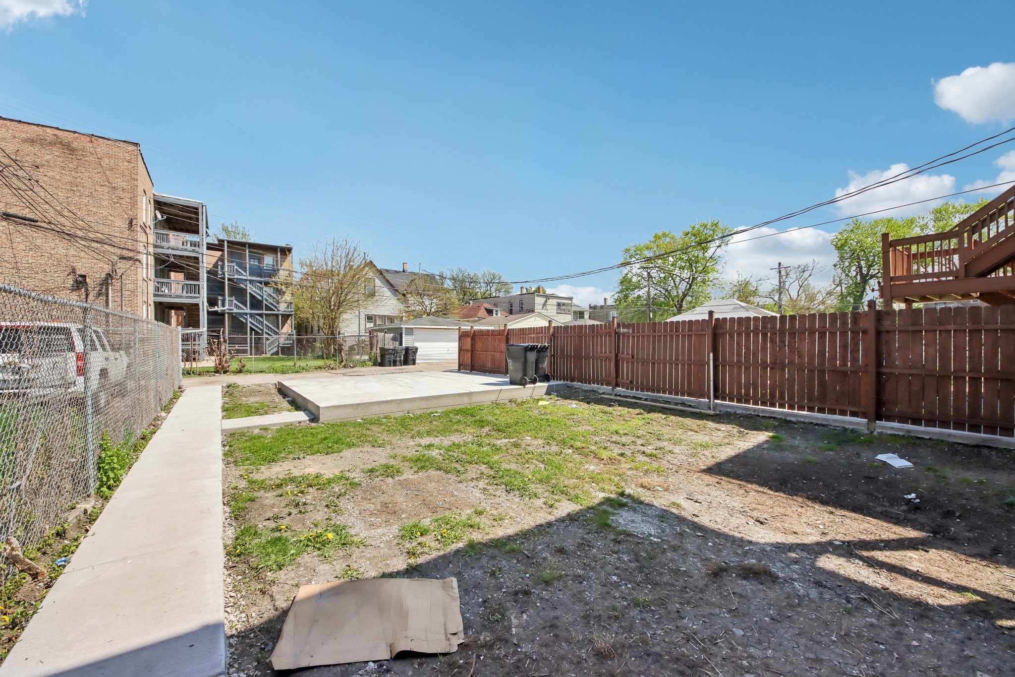 853 N Laramie Ave 1st Floor-S2304-020.jpg