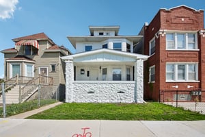 853 N Laramie Ave 1st Floor-S2304-001.jpg