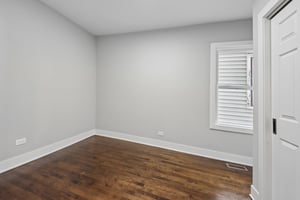 853 N Laramie Ave 1st Floor-S2304-013.jpg