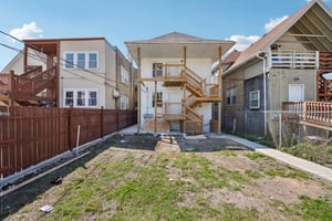 853 N Laramie Ave 1st Floor-S2304-021.jpg