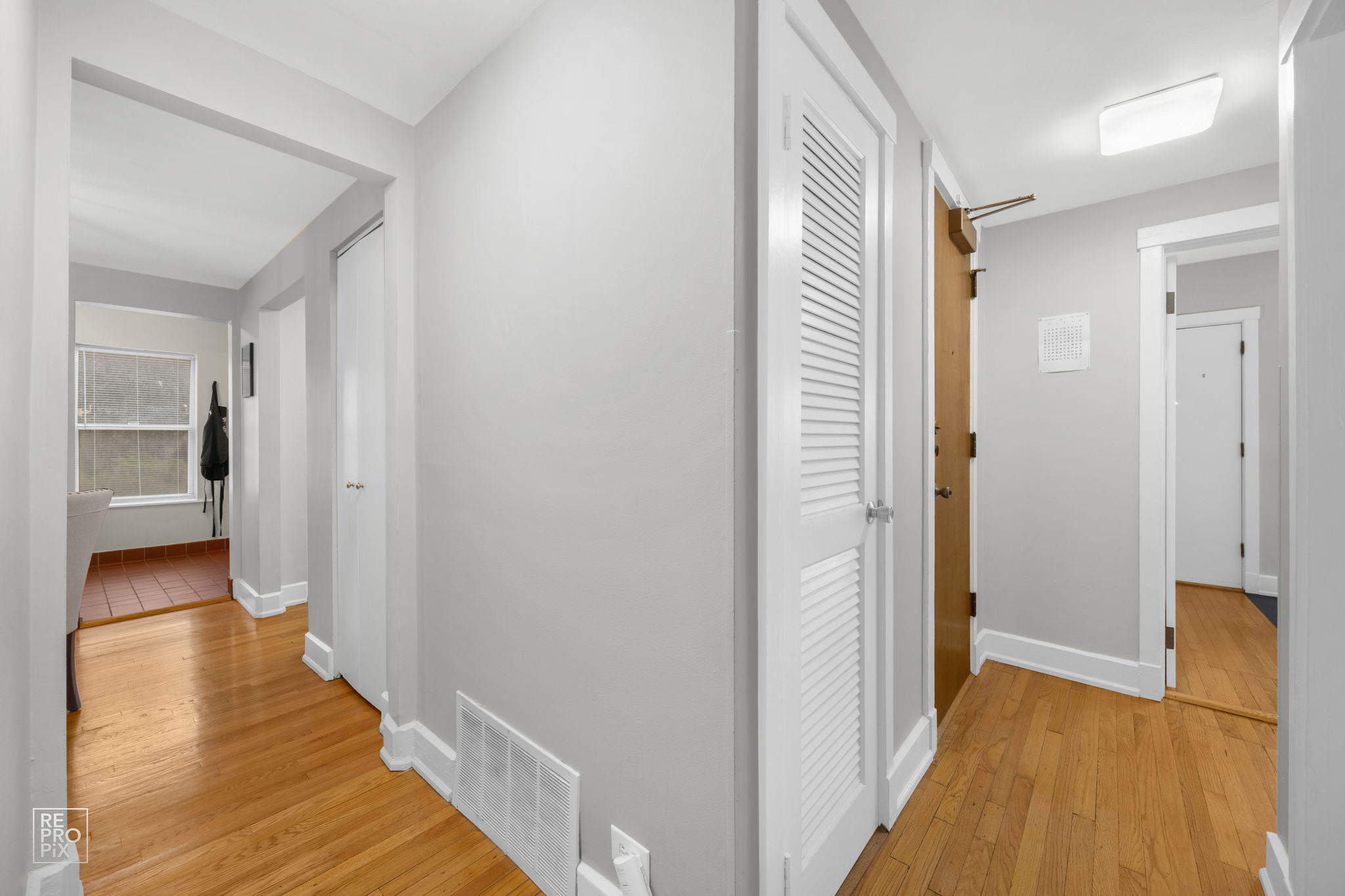 853 W Carmen Ave, Chicago, IL 60640_013