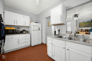 853 W Carmen Ave, Chicago, IL 60640_011