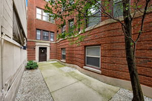853 W Carmen Ave, Chicago, IL 60640_019