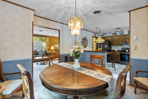 White Ave 29