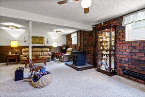 White Ave 51